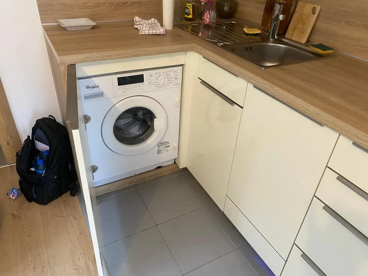 Apartmán Meribel 2 Pieces Avec Cabine, Centre, Proche Commerce Et Pistes Avec Parking Et Wifi Etat Neuf Les Allues